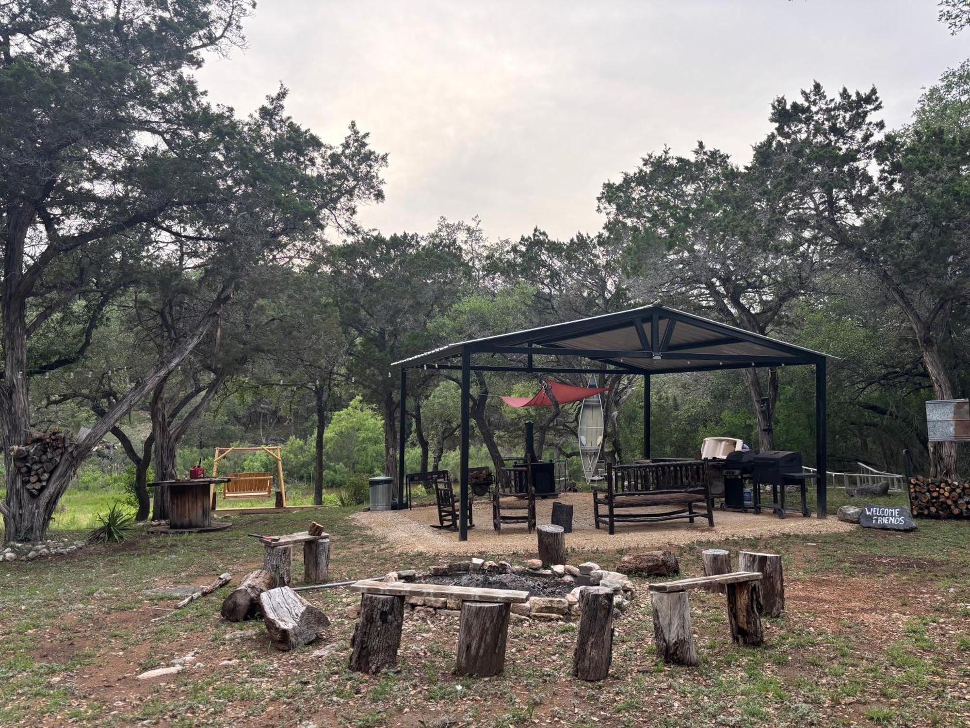 Tiny House - Our Little Piece Of Paradise Lakehills Luaran gambar