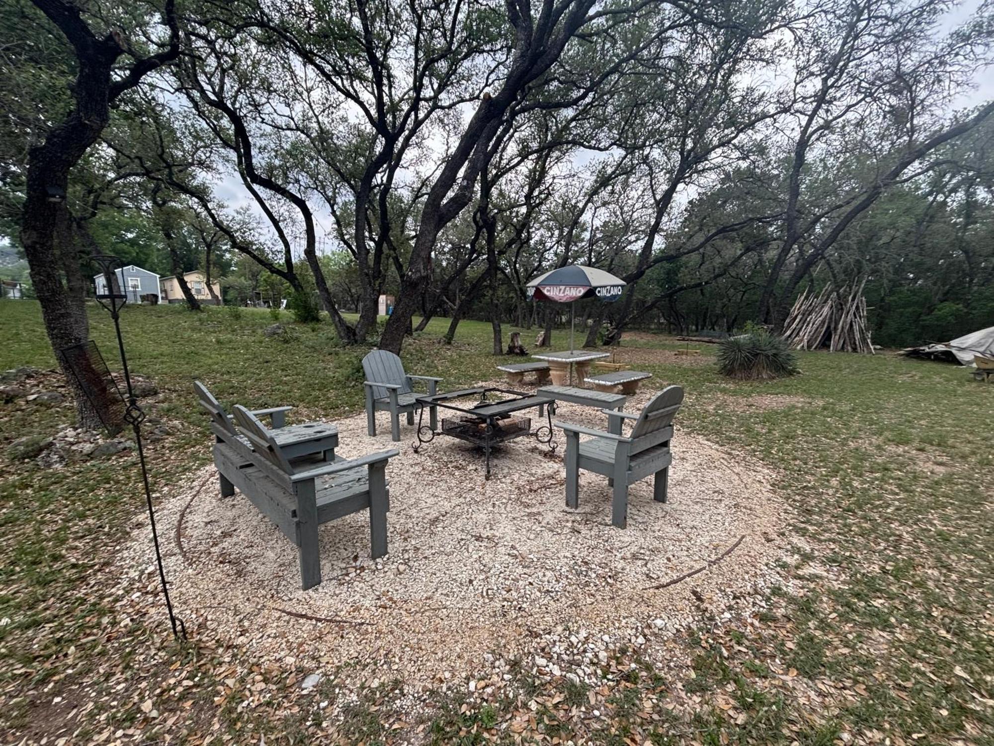 Tiny House - Our Little Piece Of Paradise Lakehills Luaran gambar